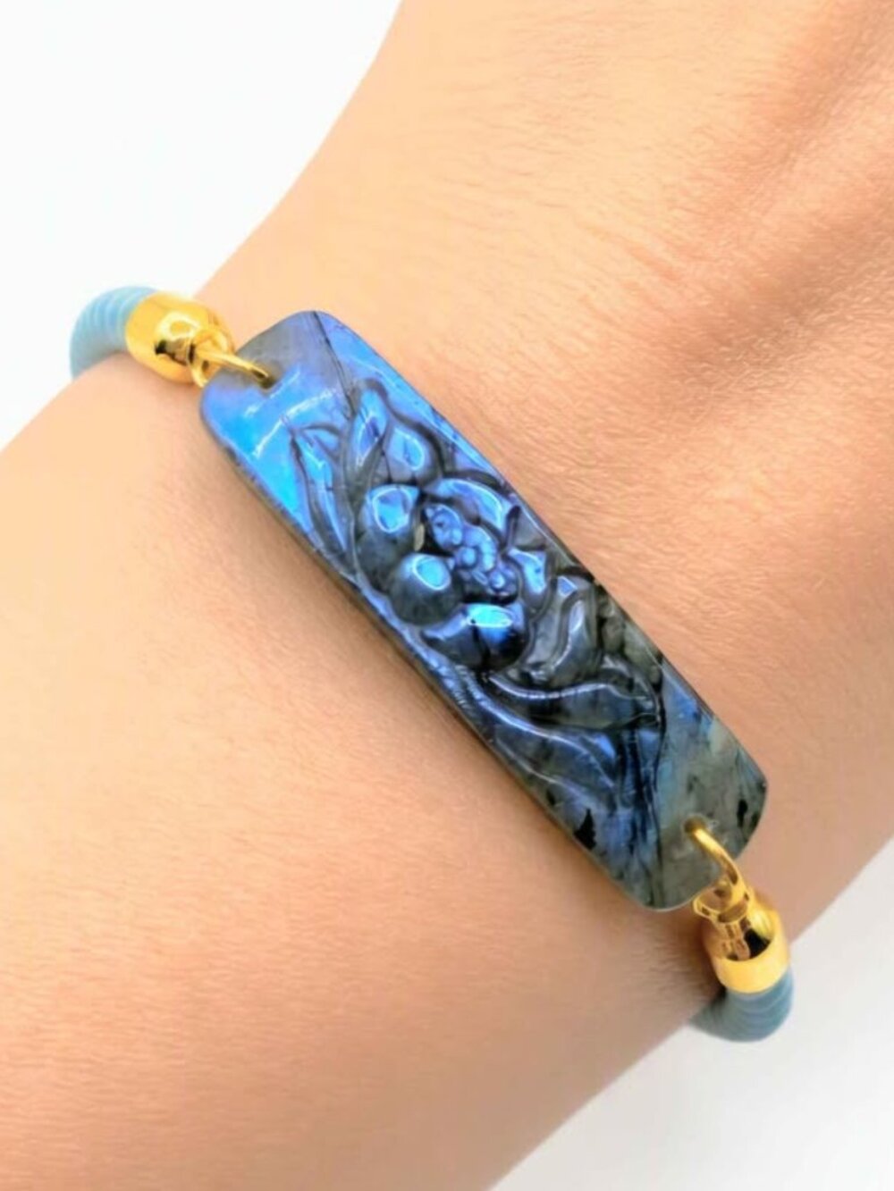 Natural Labradorite Lotus Carved Bead Bracelet • Flashy • Hand‑Braided Braceloet